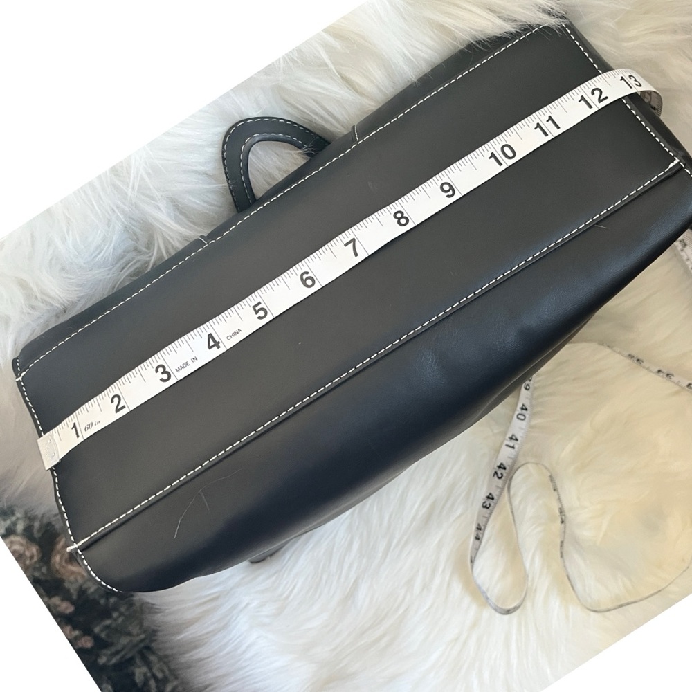 MK-Inspired Unbranded Black Leather Tote Bag with contrast stitching 13x11x5 EUC - Picture 3 of 8